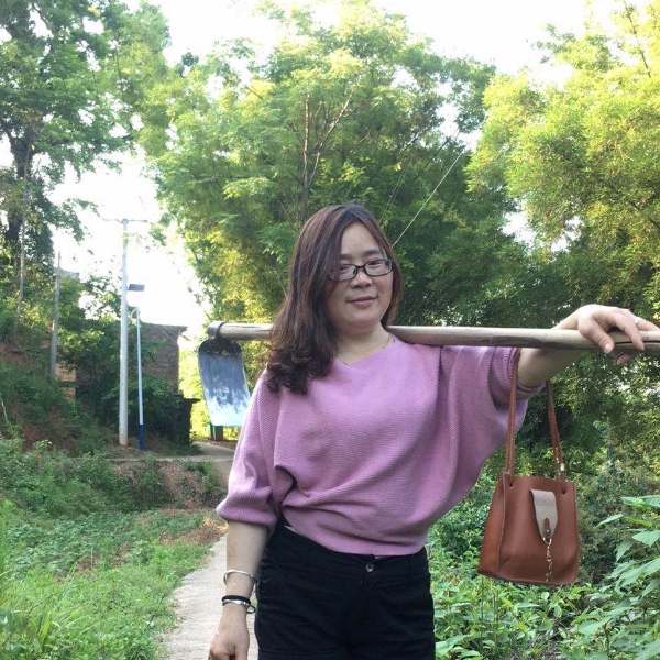 魔幻打女王的照片