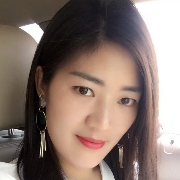 z张琴的照片