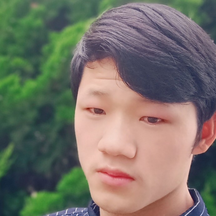 眼睛保卫痴情的照片