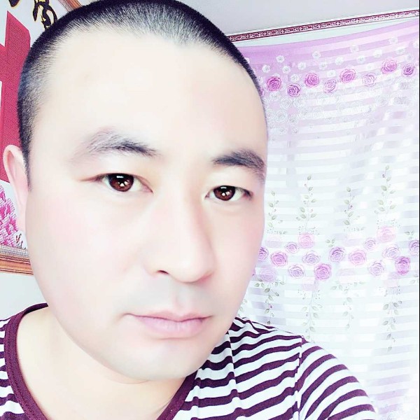 怕黑月亮的照片