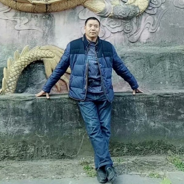 龙飞（凤舞）的照片