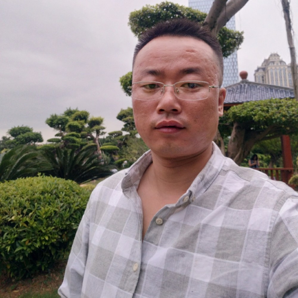 清秀离歌的照片