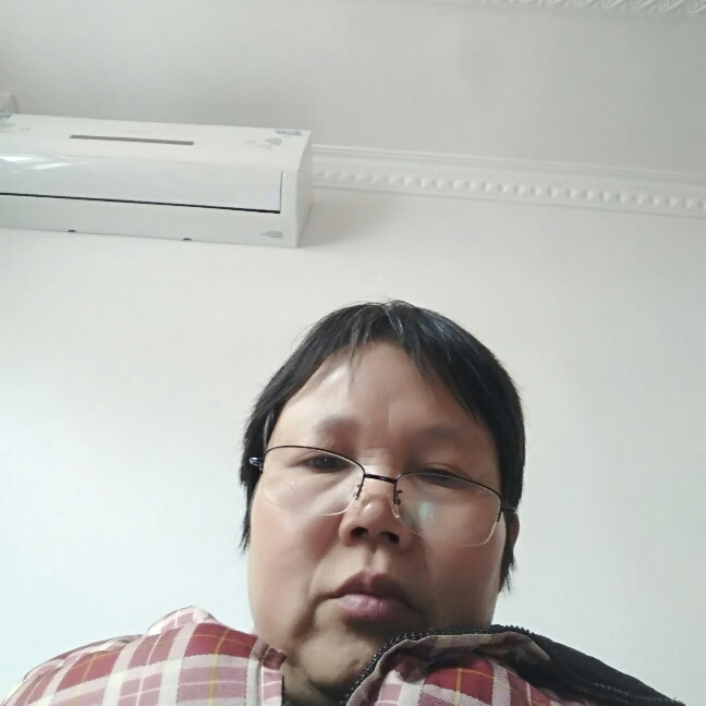 美好故事.美娟的照片