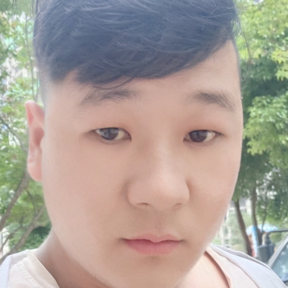 毛衣爱恋欣慰的照片