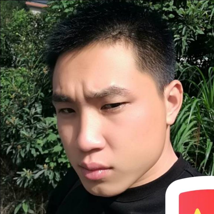 拼搏有摩托的照片