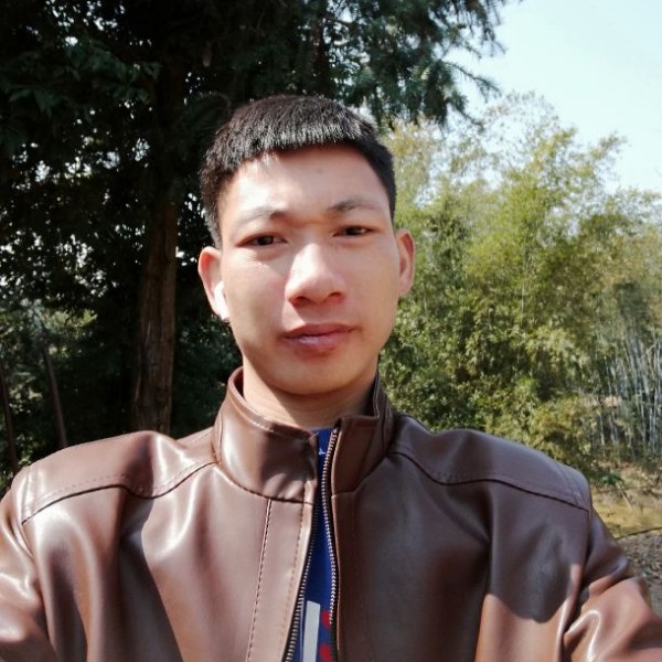灯泡专一的照片