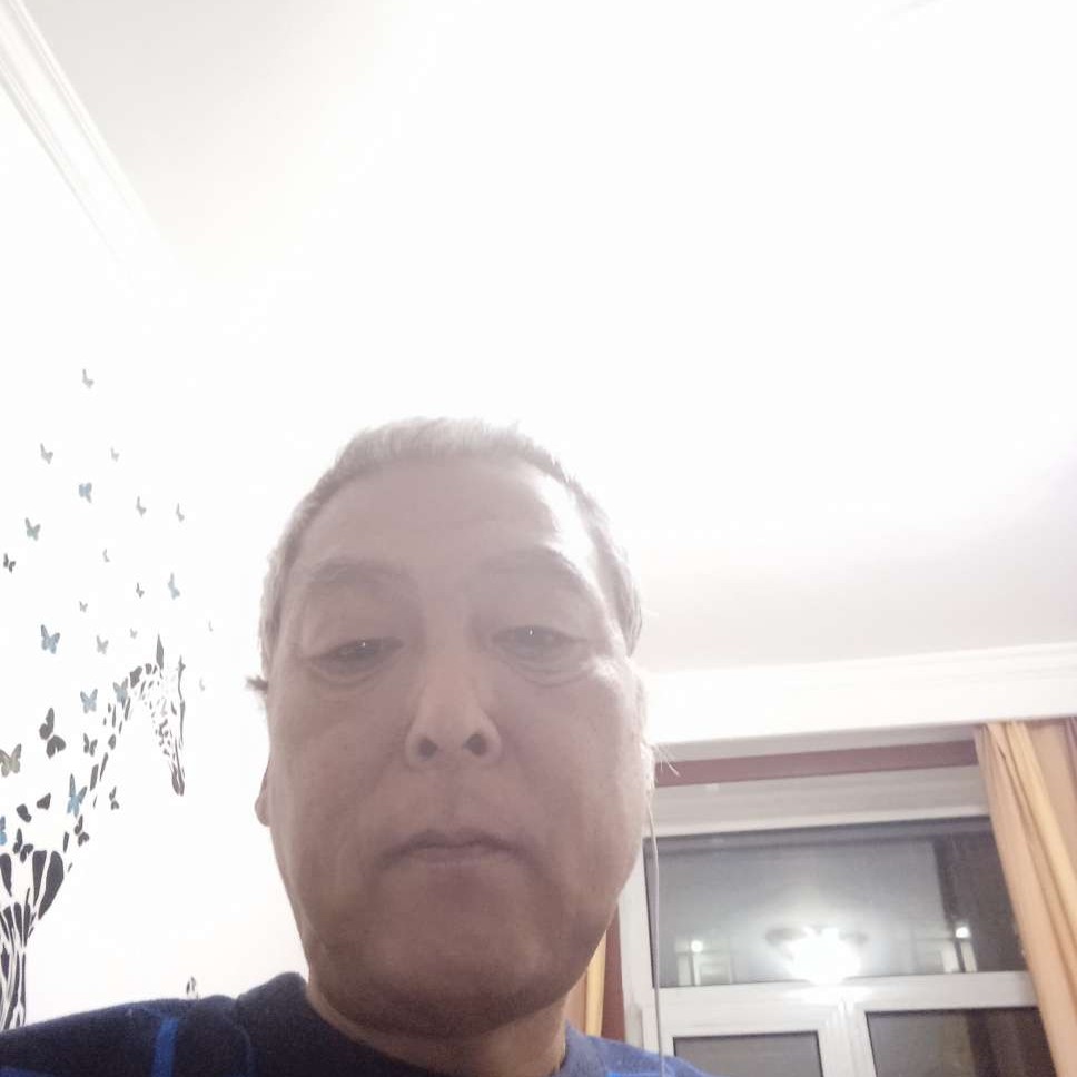 小巧停止自行车的照片