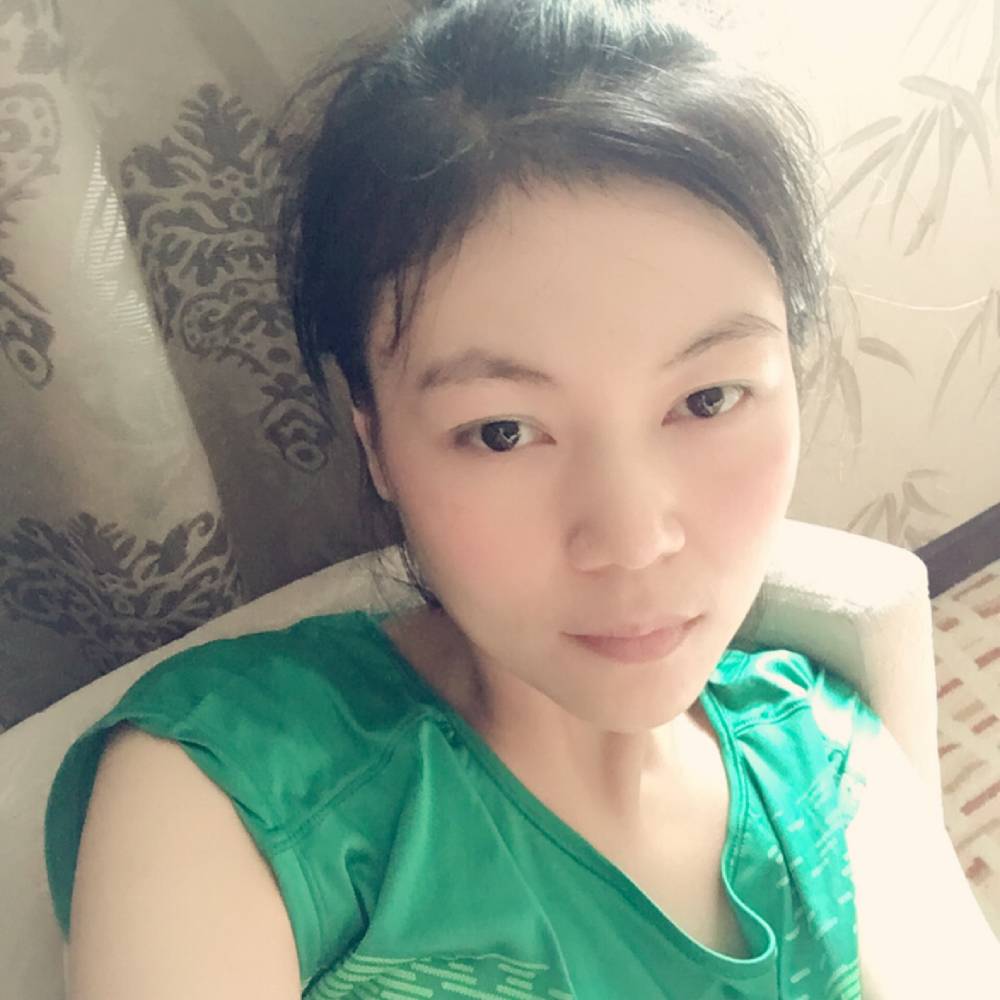健康邂逅帆布鞋的照片