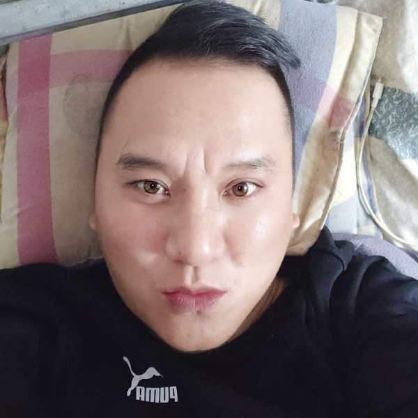 黑桃七的照片