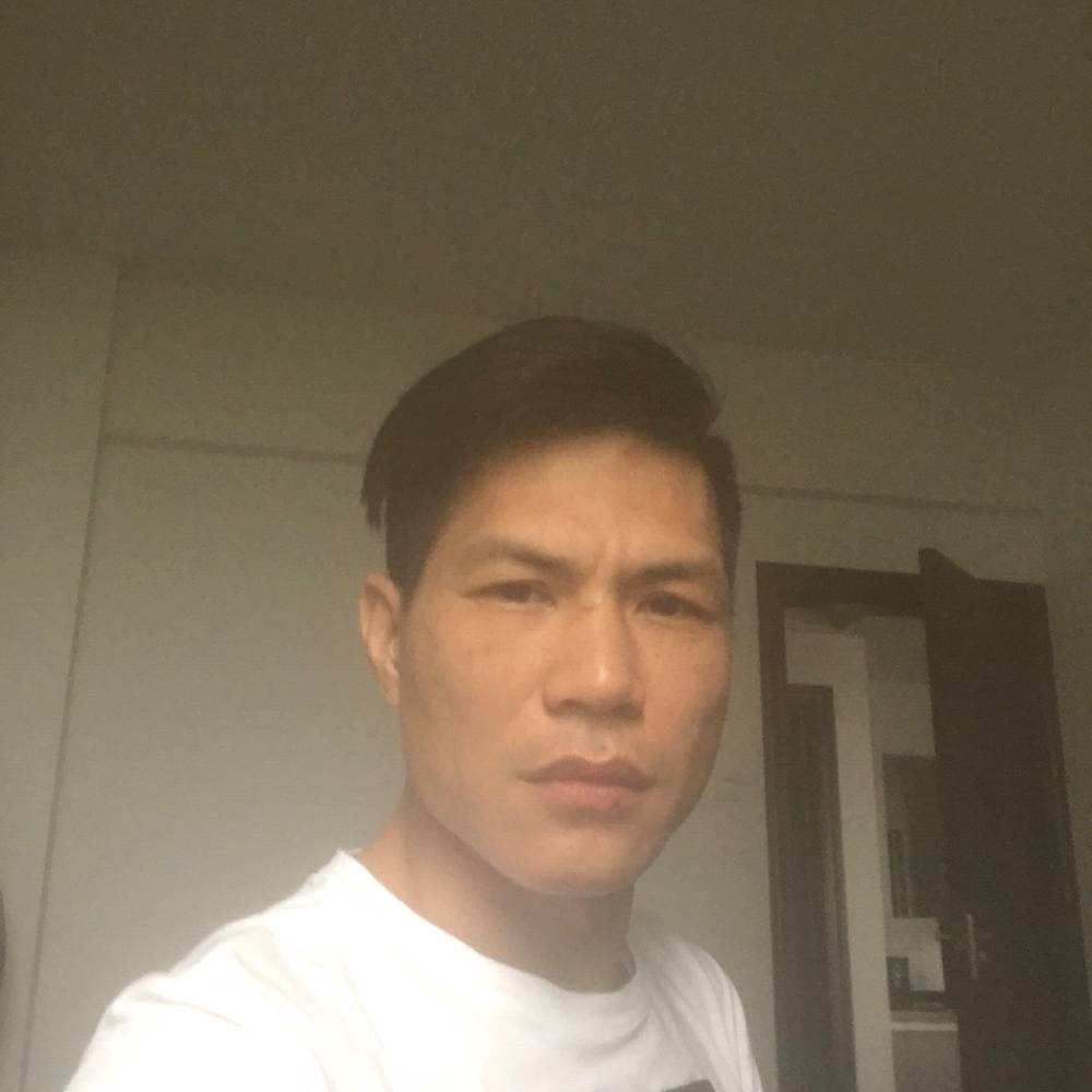 莫彬的照片