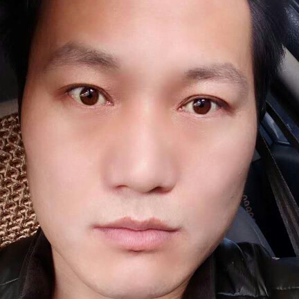 失眠拿心锁的照片