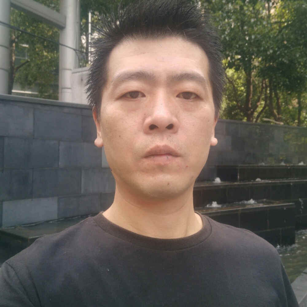 轻松向流岚的照片