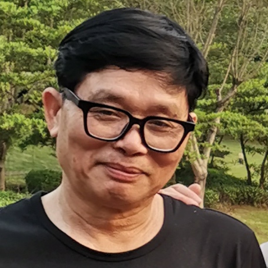 卓之诗的照片