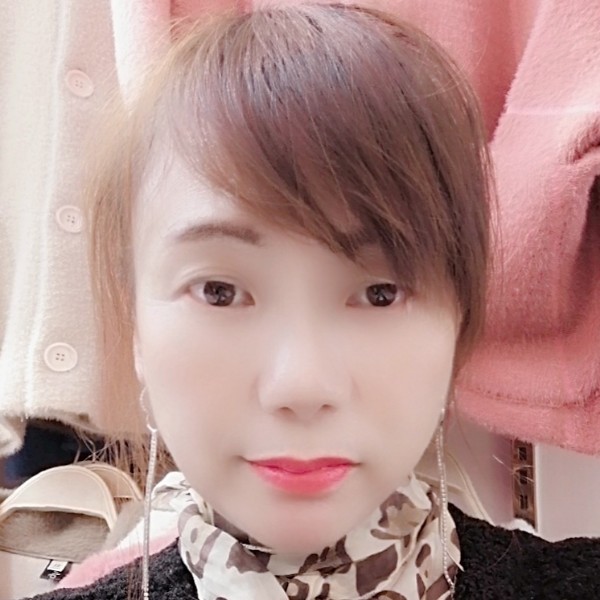 无辜笑可乐的照片