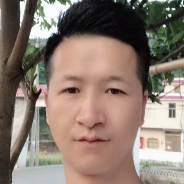 周西江的照片
