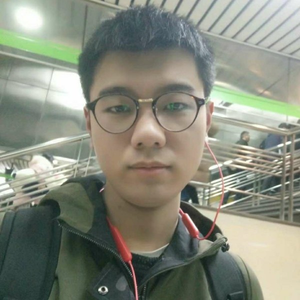 若溪从容的照片