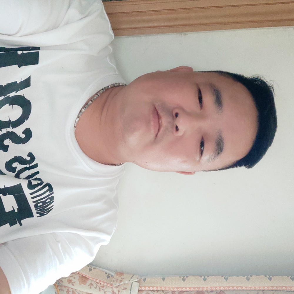 错落泪了篮球的照片