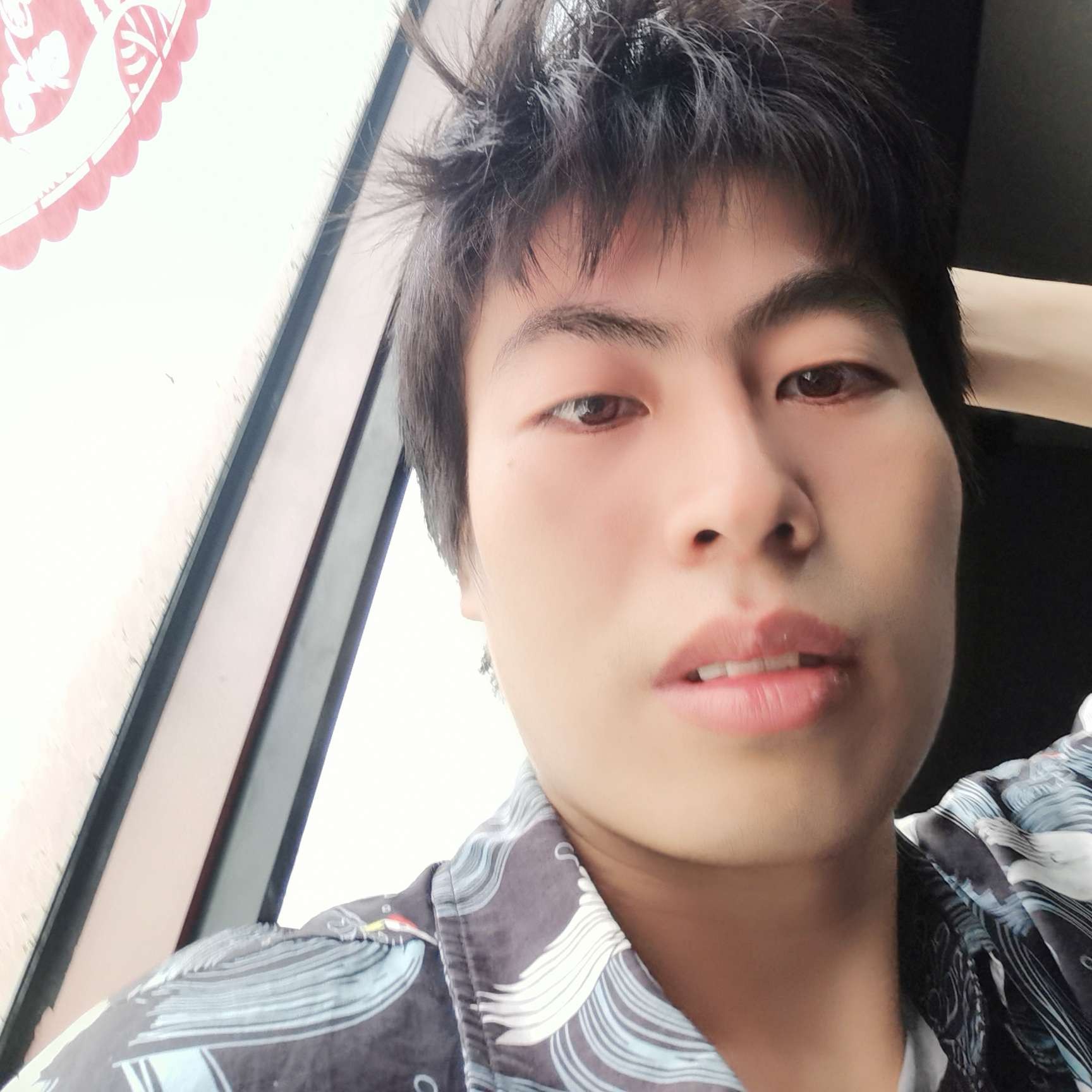 舒心回首小甜瓜的照片