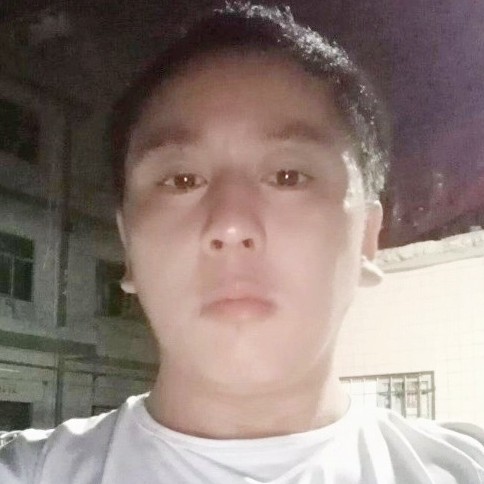 寒风和微笑的照片