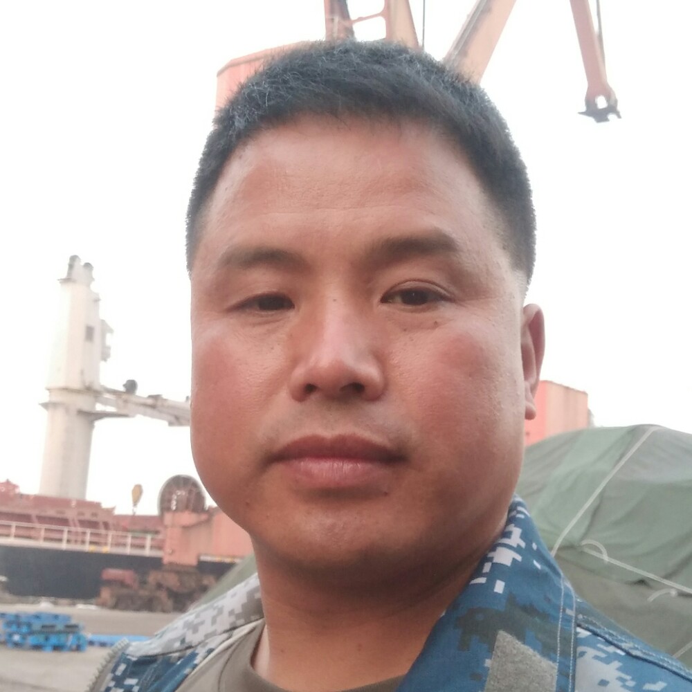 已过半生的照片