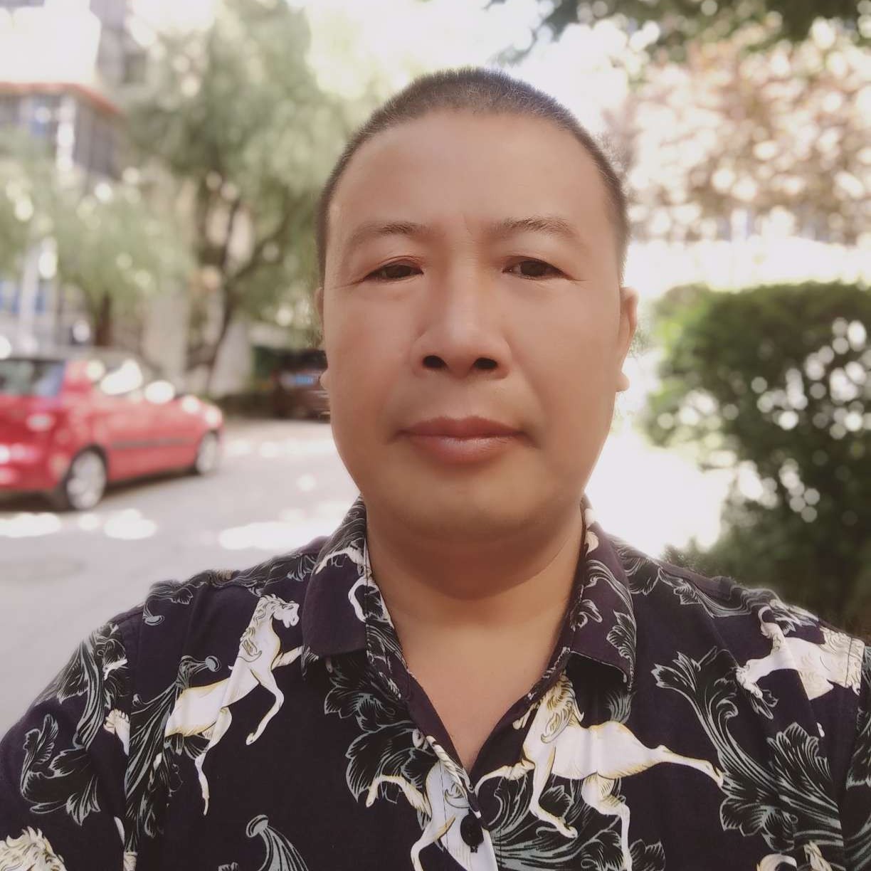 冰淇淋凝眸隐形的照片