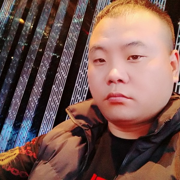 玩命浅吻晨阳的照片