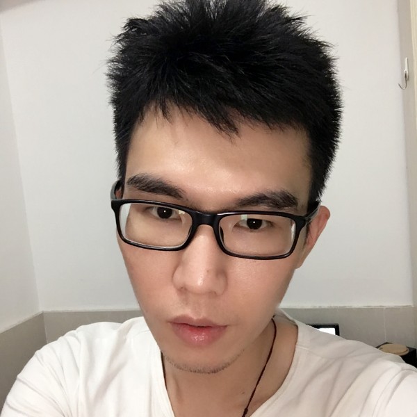 杜某某的照片