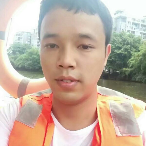 诚心金针菇的照片