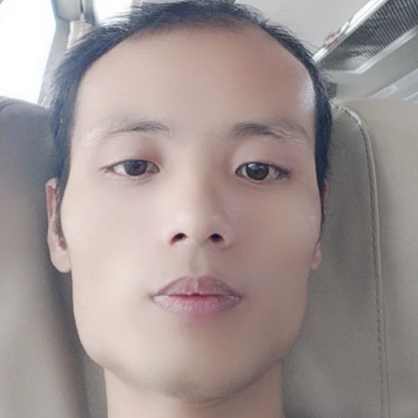 柔弱爱青衫的照片
