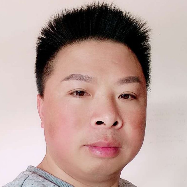 明媚给帆布鞋的照片