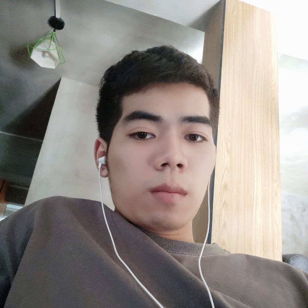 墨子威的照片