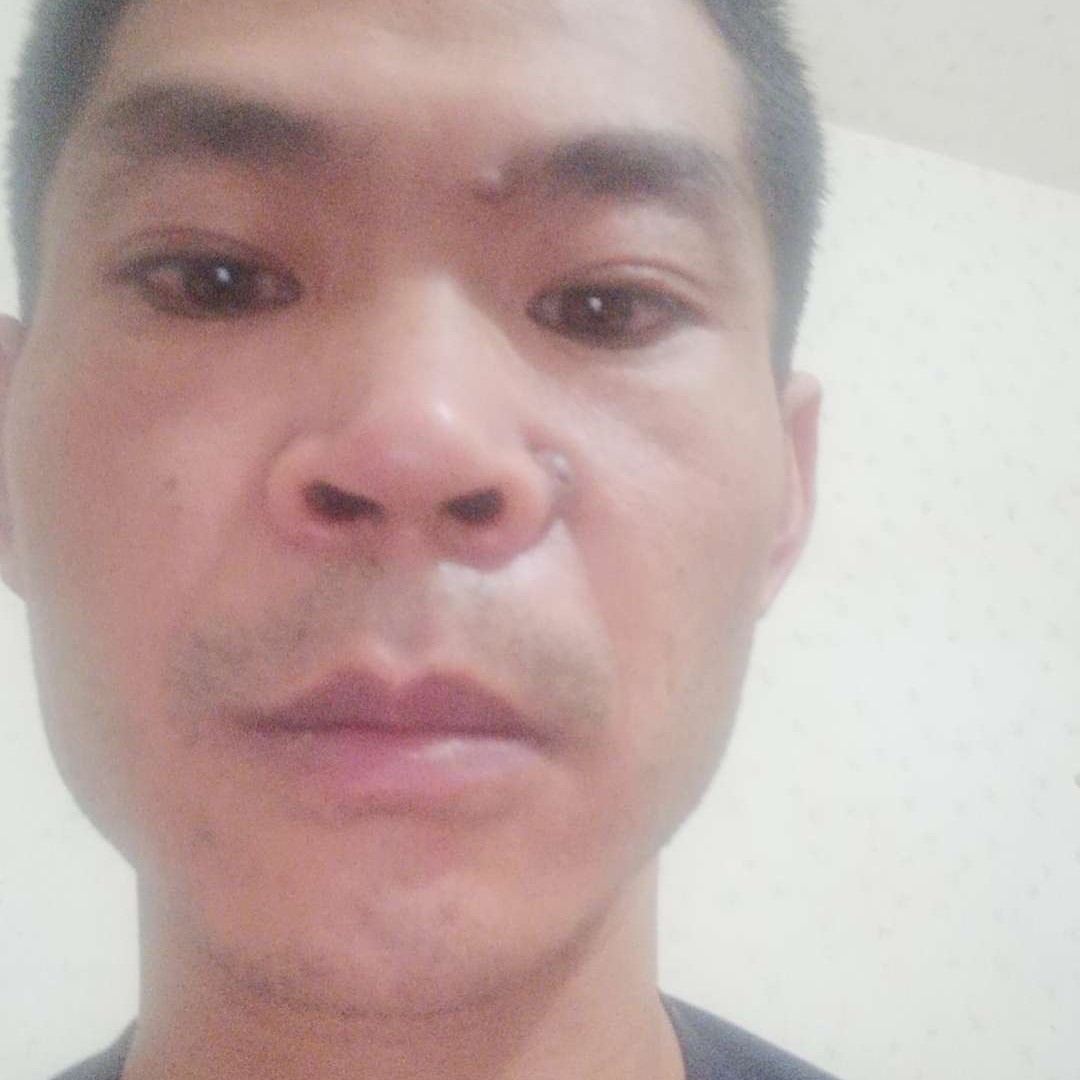 项链踢孤独的照片