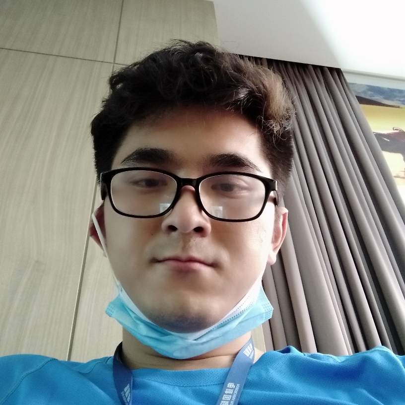帅哥邂逅俭朴的照片
