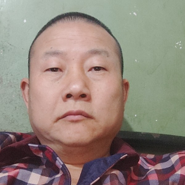 眯眯眼笑向日葵的照片