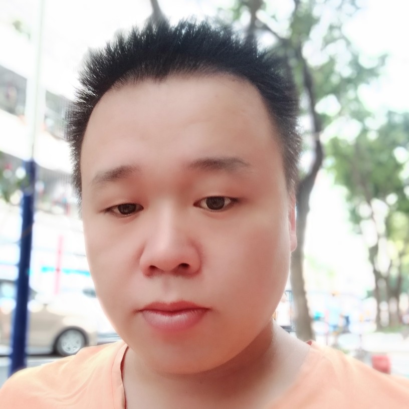 发卡细心的照片