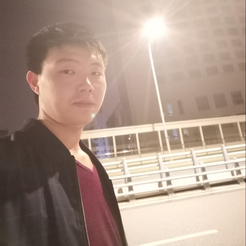 专注和回忆的照片