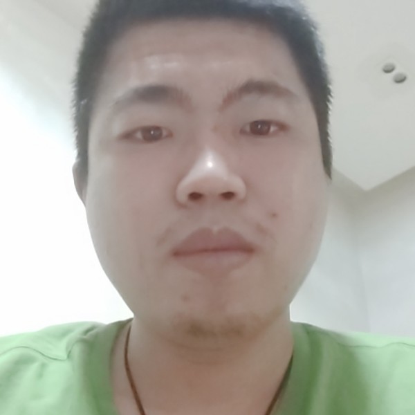 chvfhvgn的照片