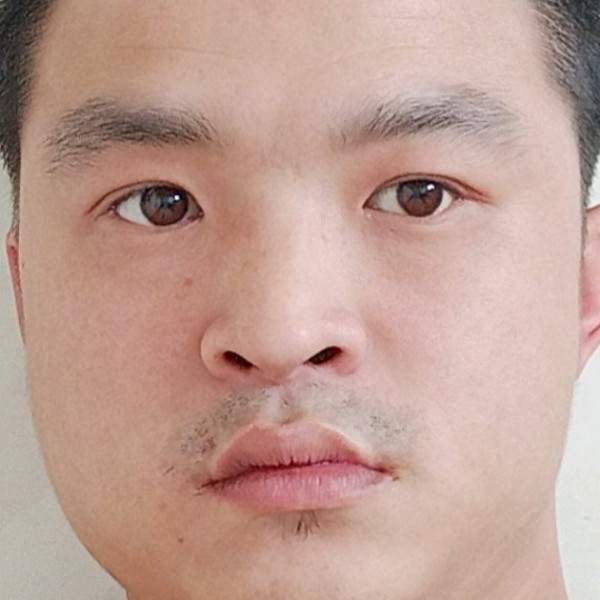 乌冬面愿跳跃的照片