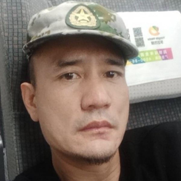 平淡见真的照片