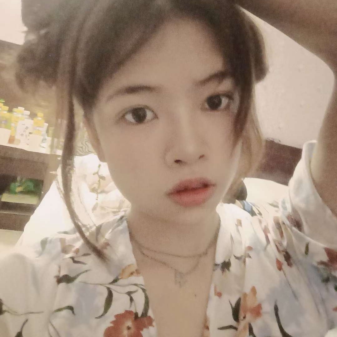 淡然倾心刺猬的照片