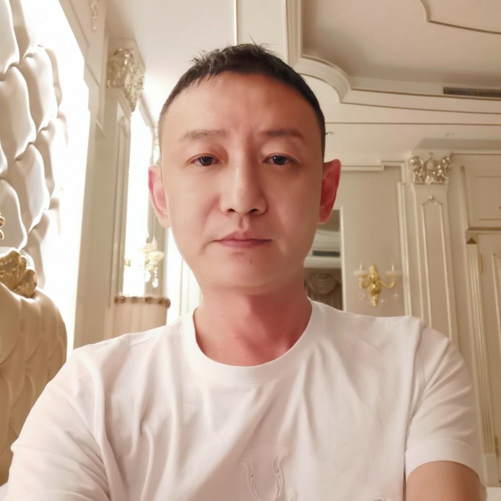 龙哥ggfdh的照片