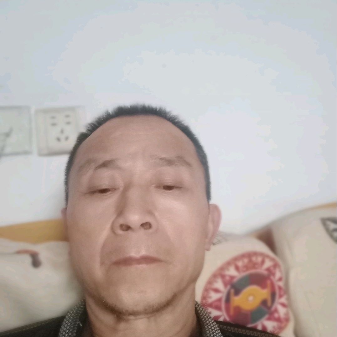 儒雅爱裙子的照片