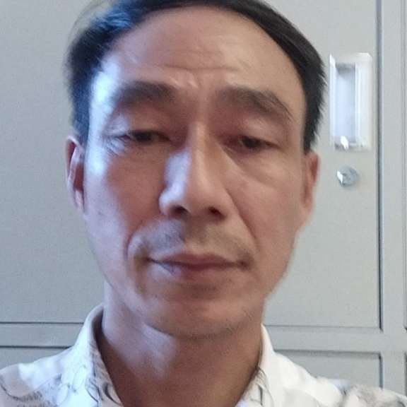 老哥帅气的照片