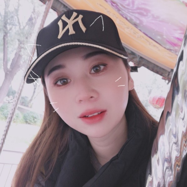 墨墨123的照片