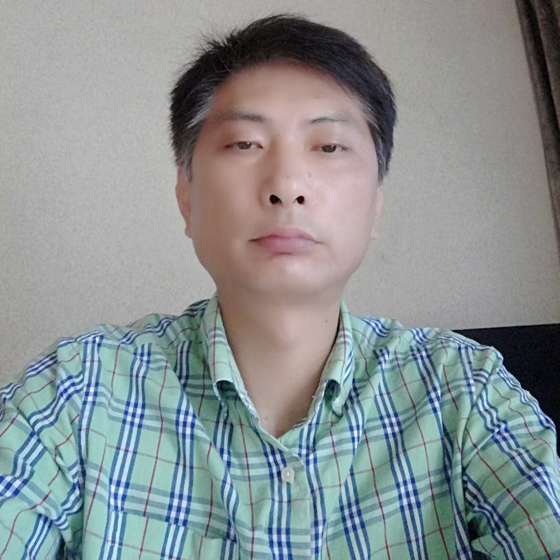 冷傲红尘的照片
