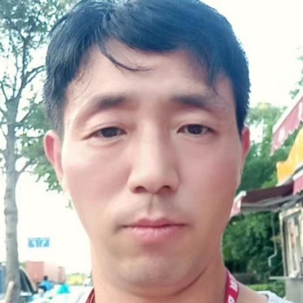 长情扯幻殇的照片