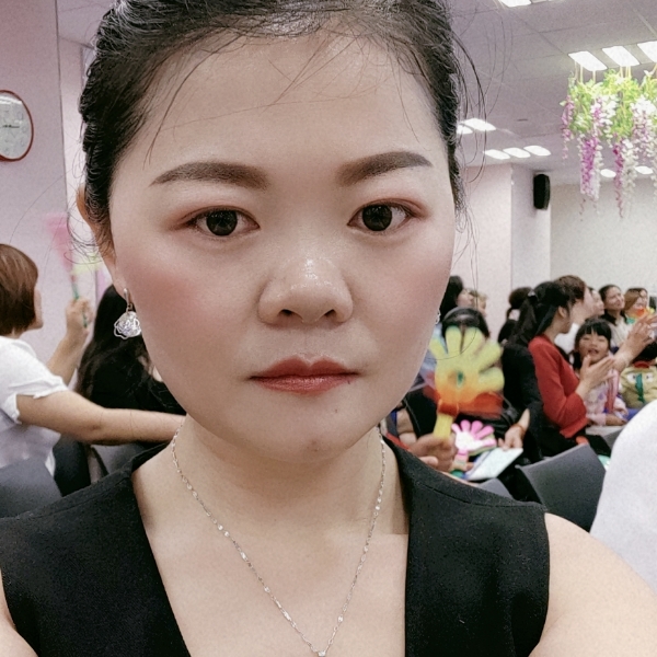 羽毛曾经的照片