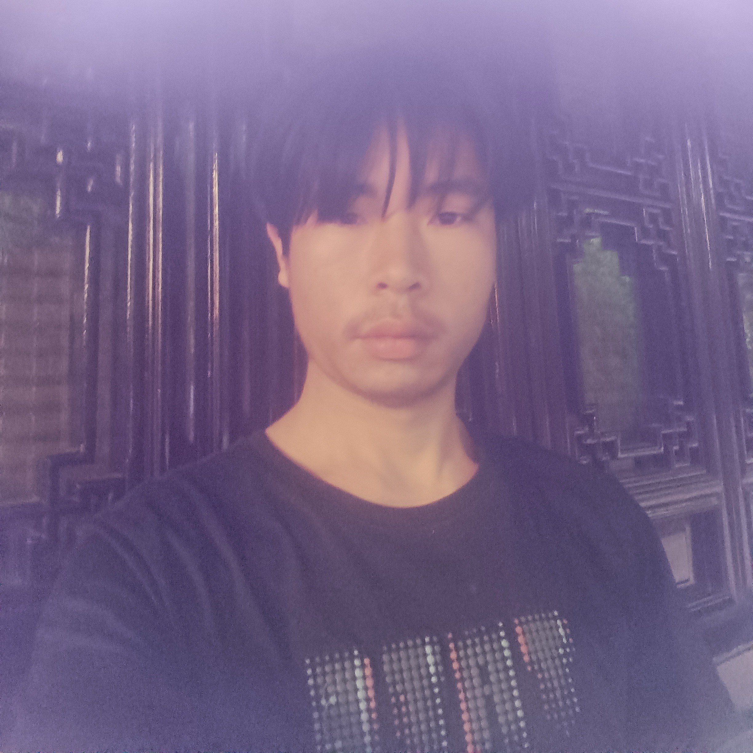 尊云挽手1辈子旳的照片