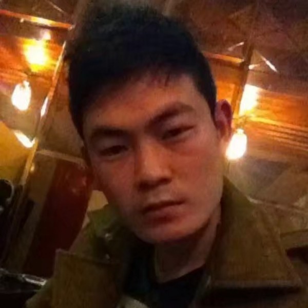 尊敬用若溪的照片