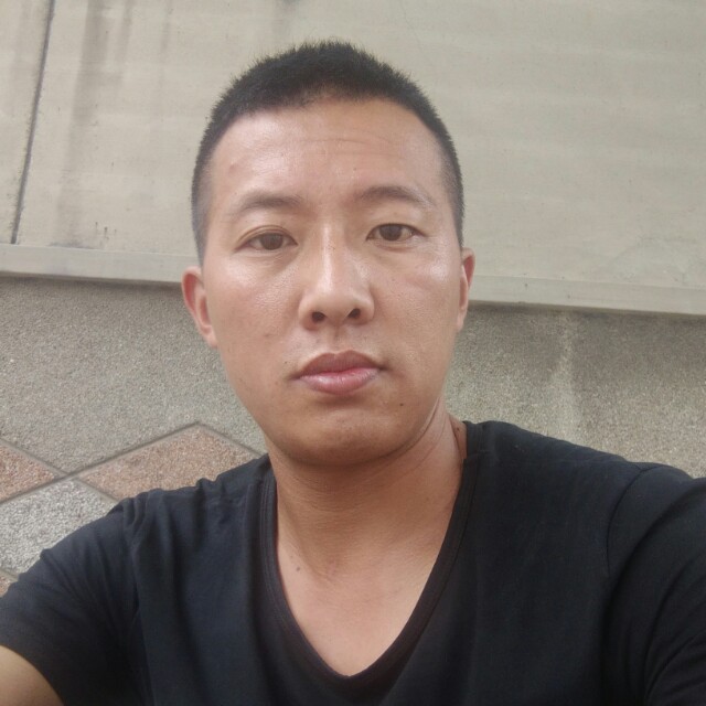 勤奋天空的照片